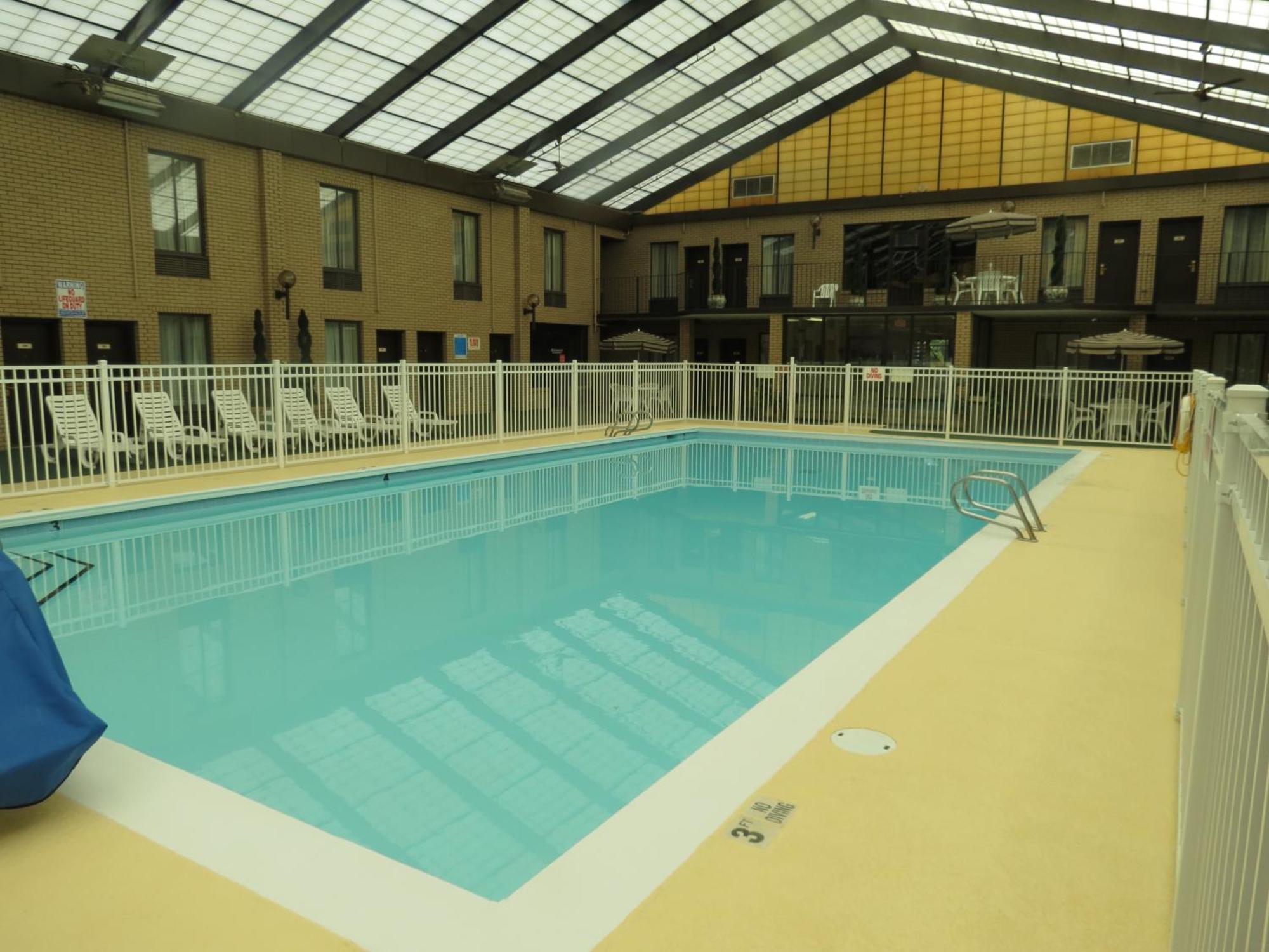 Gold Vault Hotel 2*